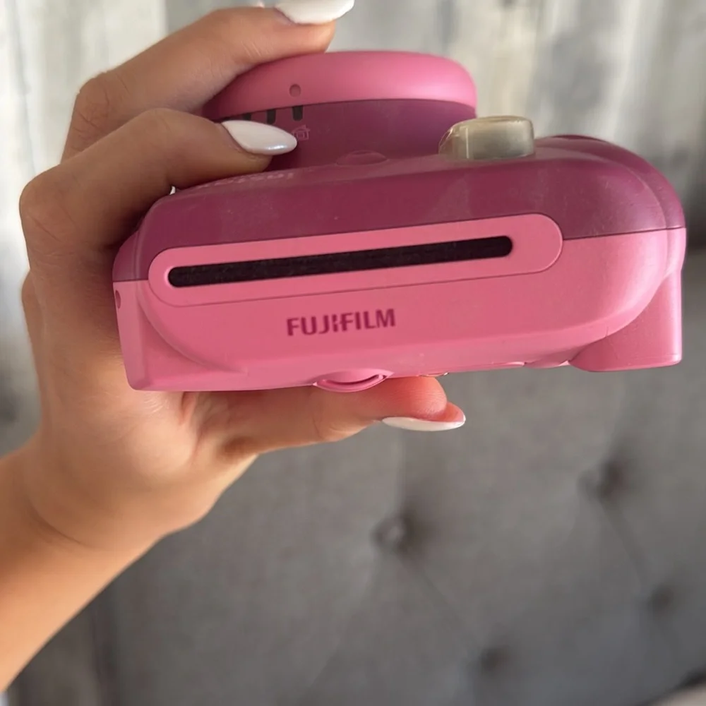 Fujifilm instant camera + case/bag